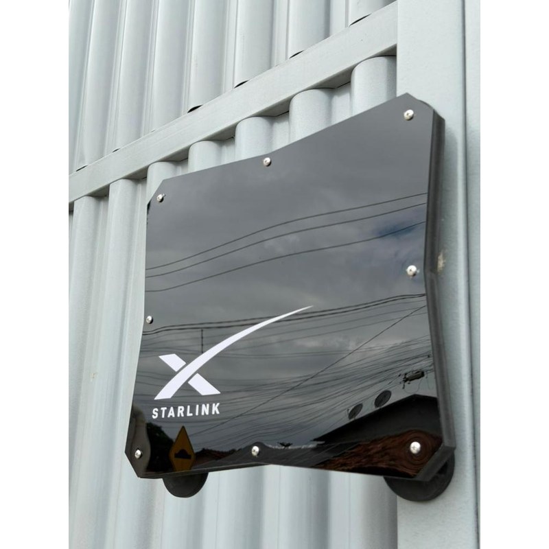 Case Protetora Rígida com Suporte Magnético de Fixação para Antena Starlink Mini